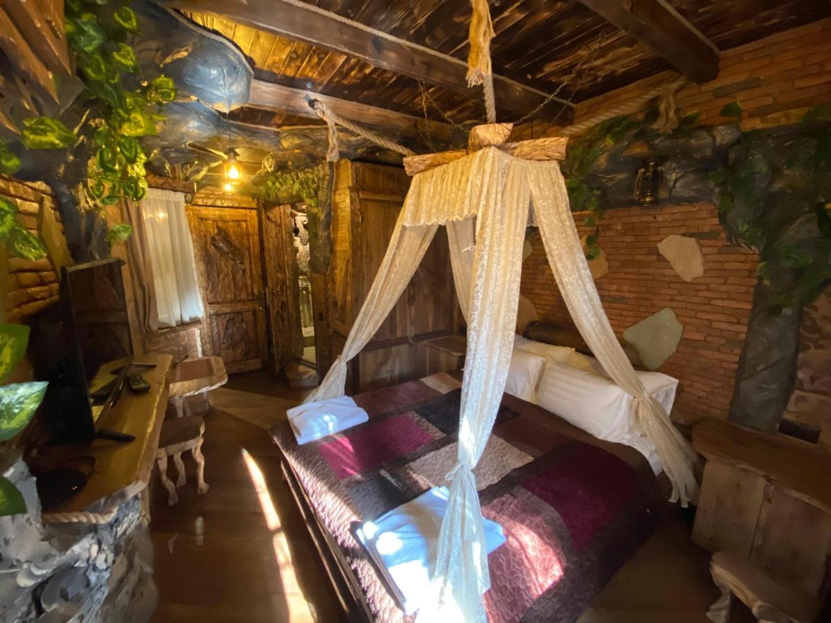 Hotel Boutique Fantasy Tbilisi Esterno foto